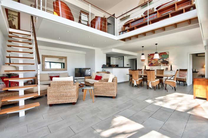 Image No.10-3 Bed House for sale