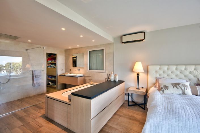 Image No.14-3 Bed House for sale