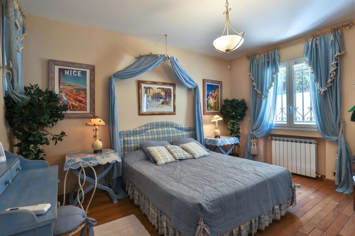 Image No.11-4 Bed House for sale