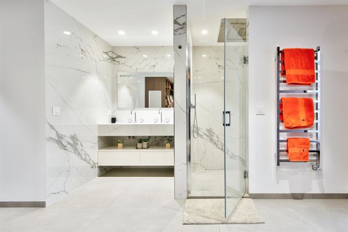 Image No.22-4 Bed House for sale