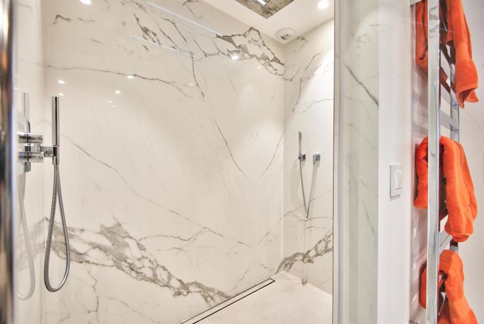 Image No.25-4 Bed House for sale