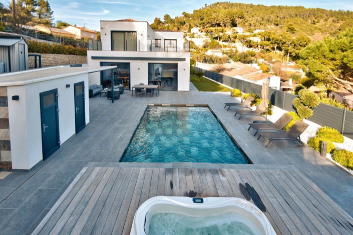 Image No.4-4 Bed House for sale