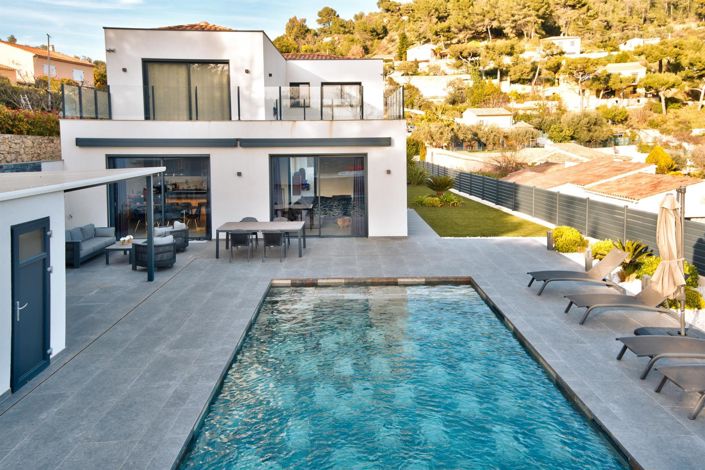 Image No.5-4 Bed House for sale