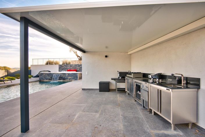 Image No.6-4 Bed House for sale