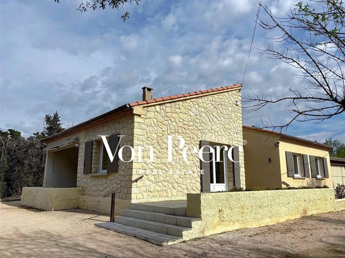 Image No.1-4 Bed House for sale