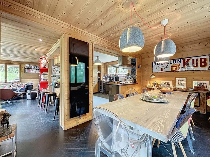 Image No.2-5 Bed House for sale