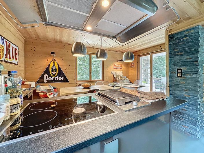 Image No.5-5 Bed House for sale