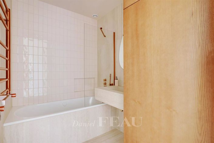 Image No.7-3 Bed Apartment for sale