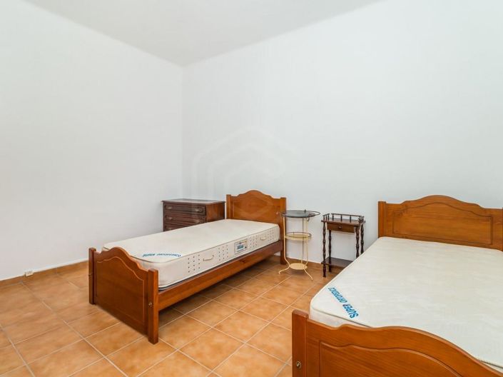 Image No.26-7 Bed House for sale