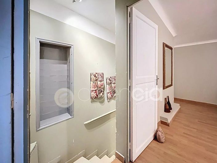 Image No.20-3 Bed Apartment for sale