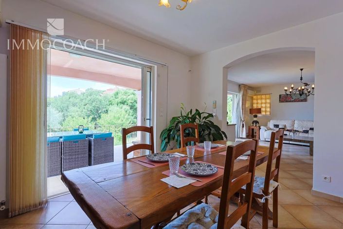 Image No.5-4 Bed House for sale