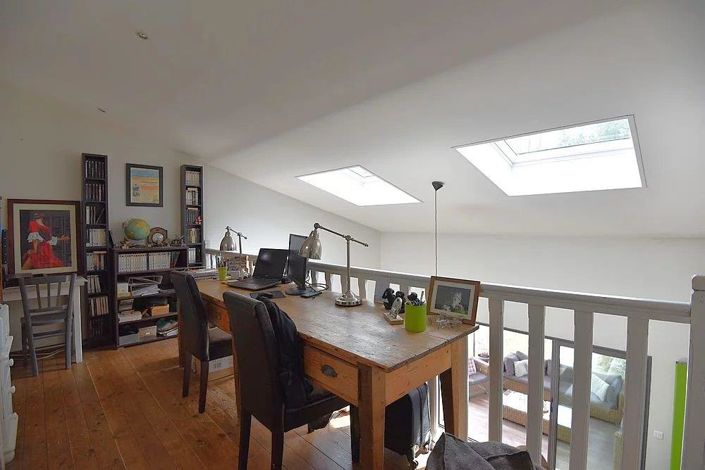 Image No.13-3 Bed House for sale