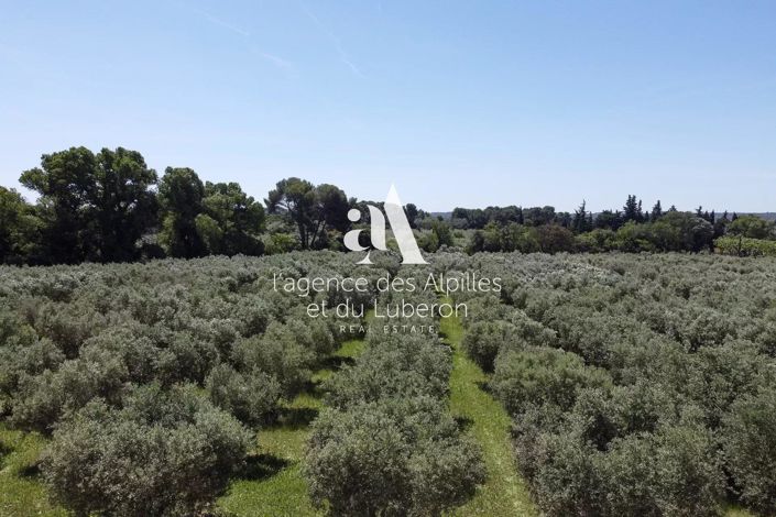 Image No.5-9 Bed House for sale