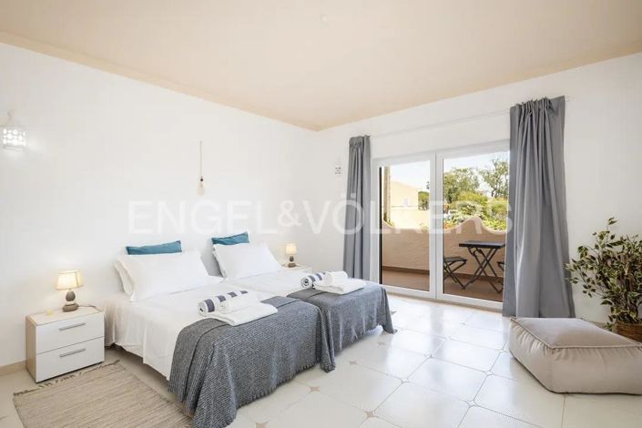 Image No.39-7 Bed House for sale