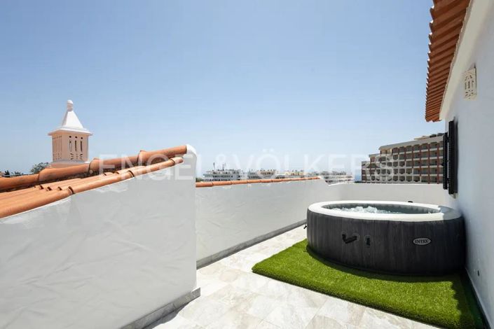 Image No.50-7 Bed House for sale