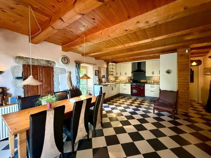 Image No.14-5 Bed House for sale