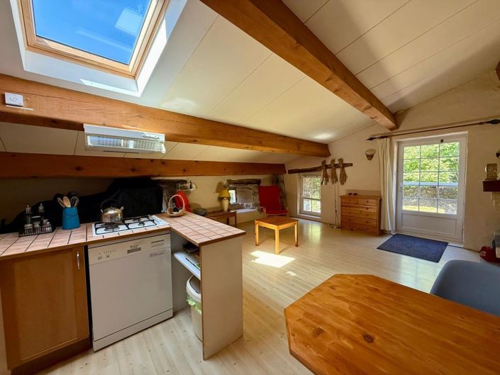 Image No.19-5 Bed House for sale