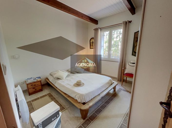 Image No.6-2 Bed House for sale