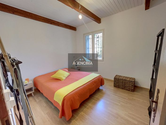 Image No.7-2 Bed House for sale