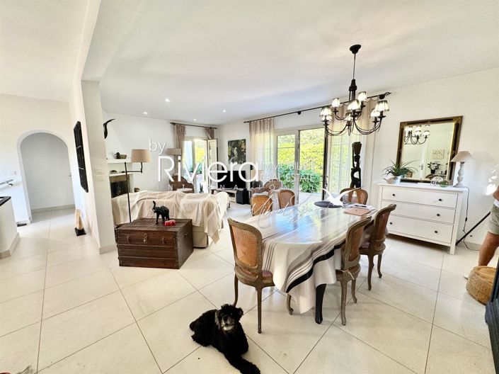 Image No.10-4 Bed House for sale