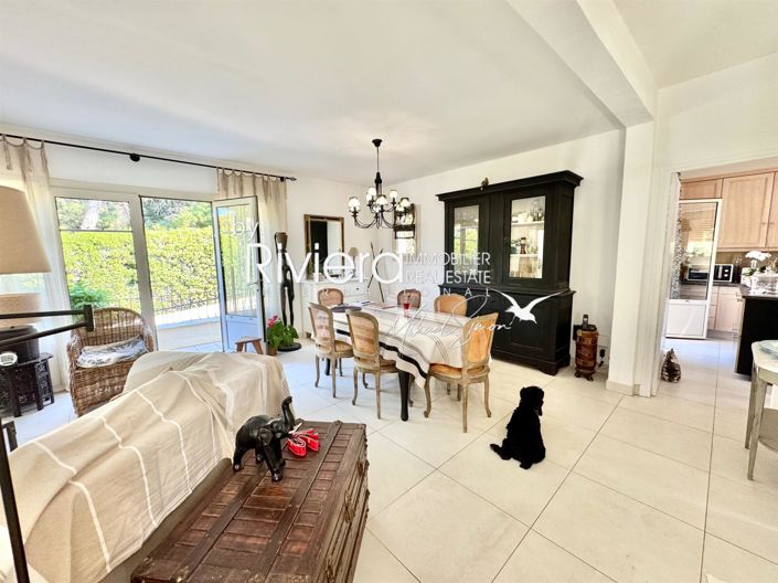 Image No.12-4 Bed House for sale