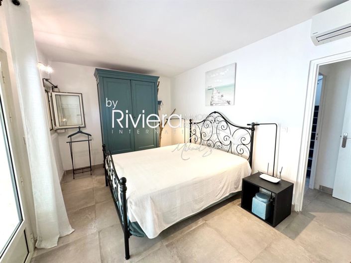 Image No.28-4 Bed House for sale