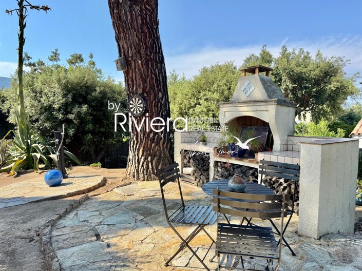 Image No.32-4 Bed House for sale