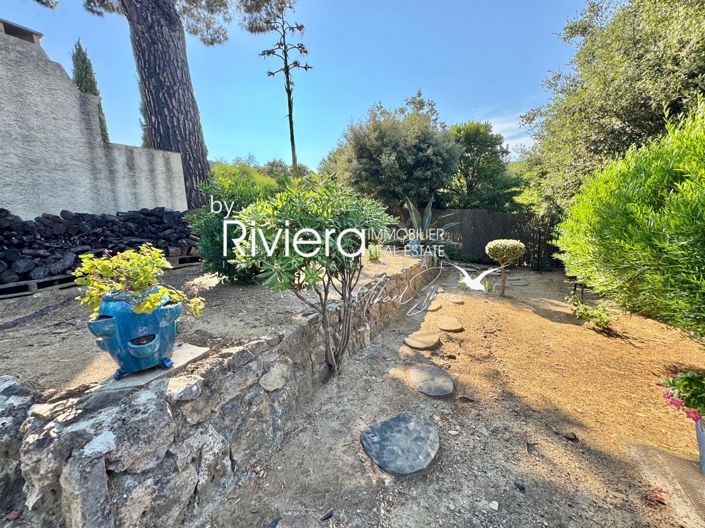 Image No.35-4 Bed House for sale