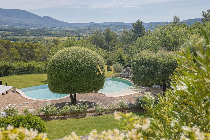 Image No.10-5 Bed House for sale