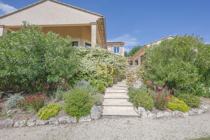 Image No.15-5 Bed House for sale