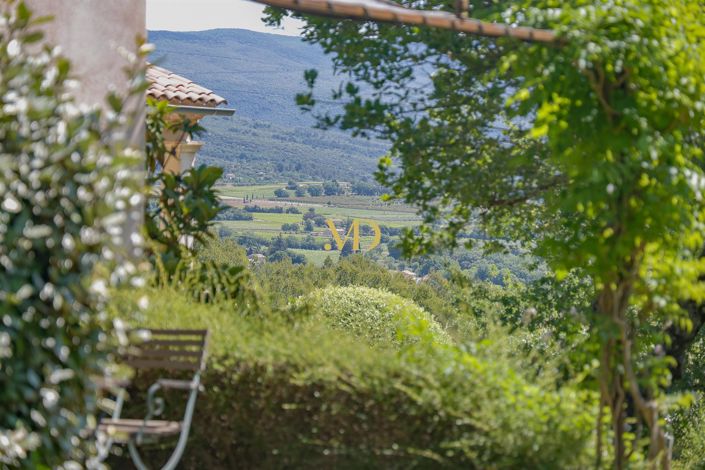 Image No.21-5 Bed House for sale