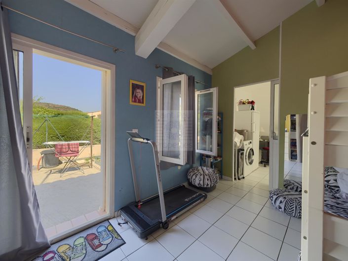 Image No.19-5 Bed House for sale