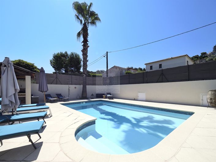 Image No.20-5 Bed House for sale