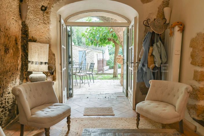 Image No.20-3 Bed House for sale