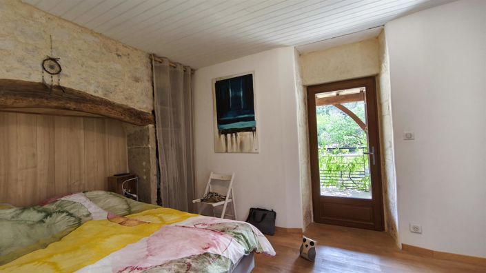 Image No.17-4 Bed House for sale