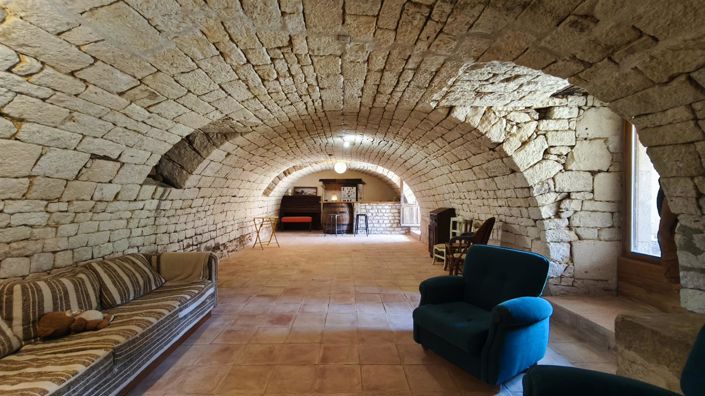 Image No.24-4 Bed House for sale