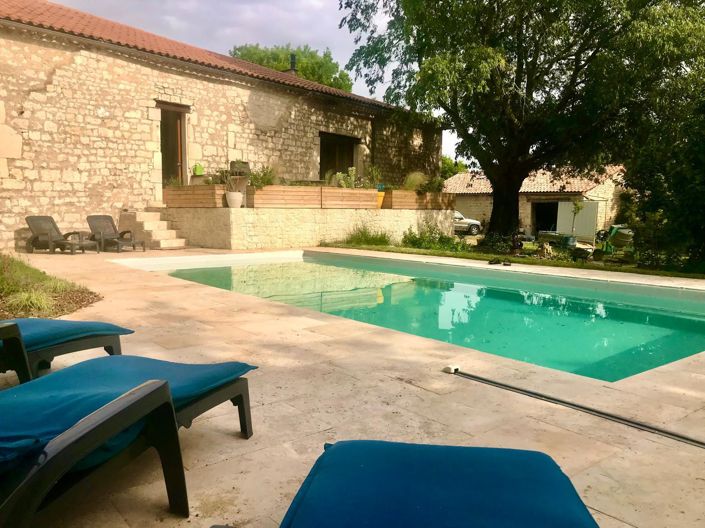 Image No.3-4 Bed House for sale