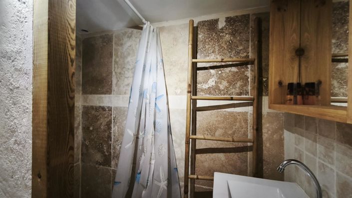 Image No.30-4 Bed House for sale