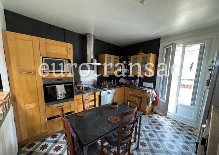 Image No.17-3 Bed House for sale