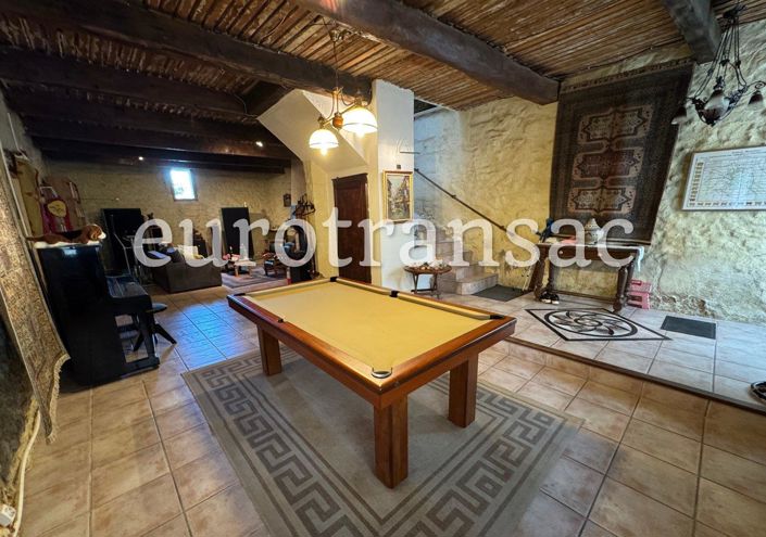 Image No.3-3 Bed House for sale