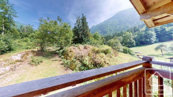 Image No.15-3 Bed Property for sale