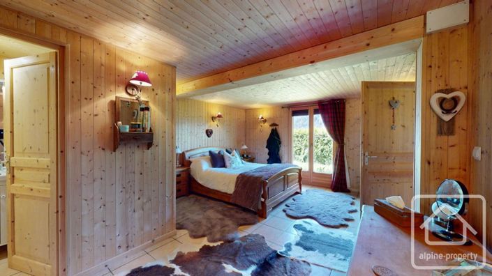 Image No.29-6 Bed Property for sale