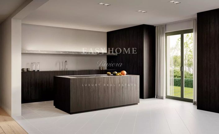 Image No.3-5 Bed House for sale