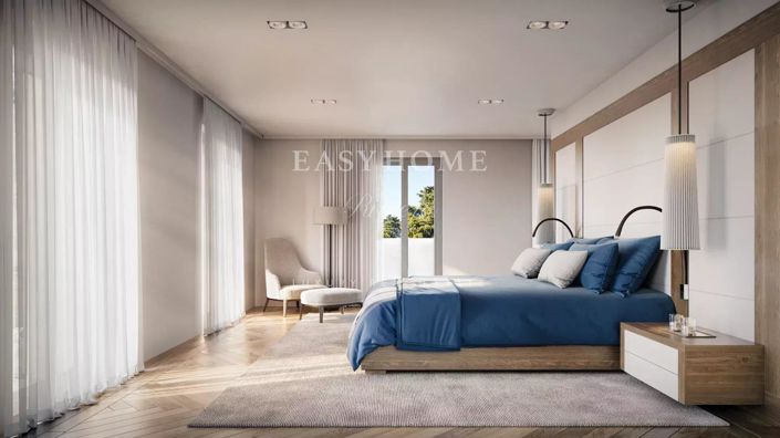 Image No.5-5 Bed House for sale