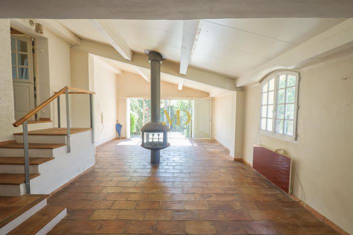 Image No.12-3 Bed House for sale