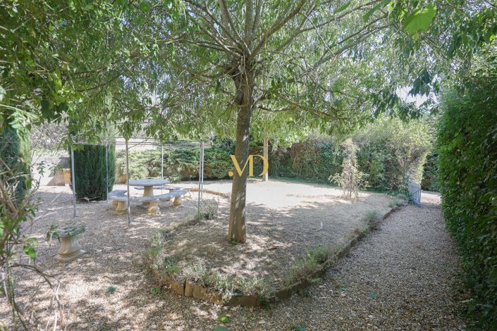 Image No.8-3 Bed House for sale