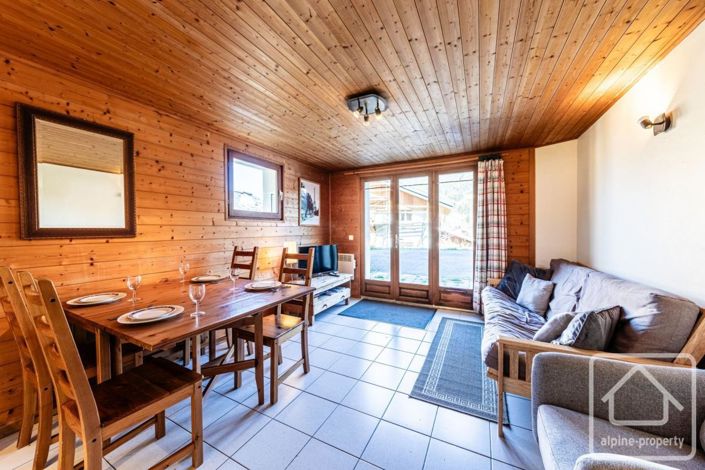 Image No.34-8 Bed Property for sale