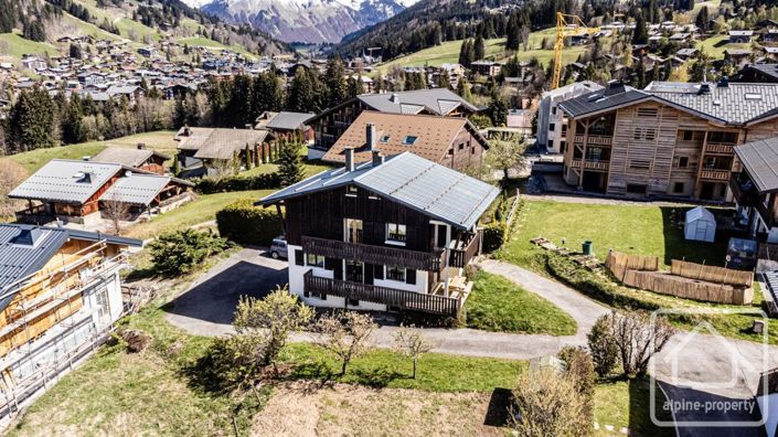 Image No.40-8 Bed Property for sale