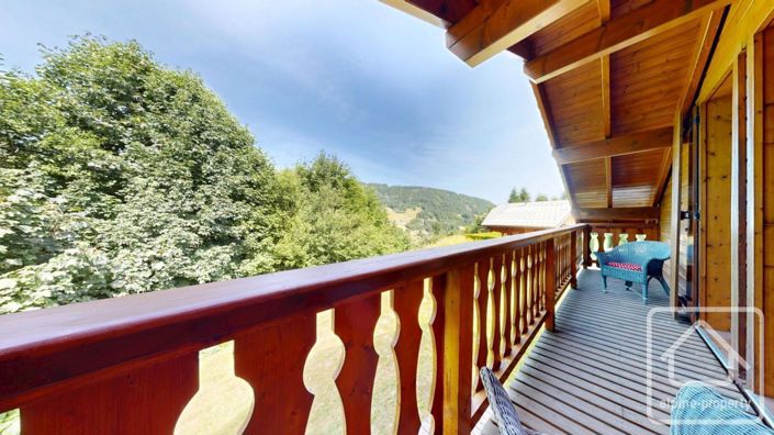 Image No.18-3 Bed Property for sale