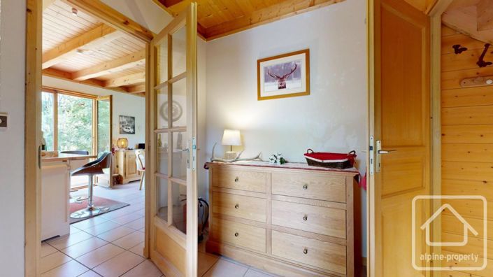 Image No.25-3 Bed Property for sale